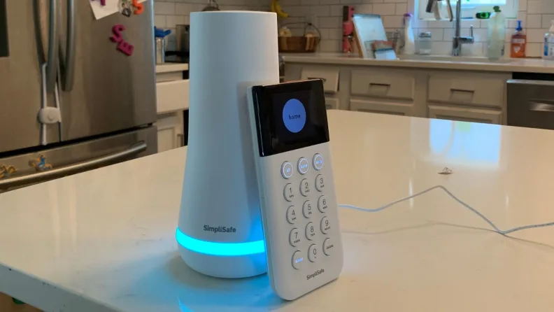 shouldubuyitsimplisafe_RM Experience the Best in Security with SimpliSafe Home Security System
